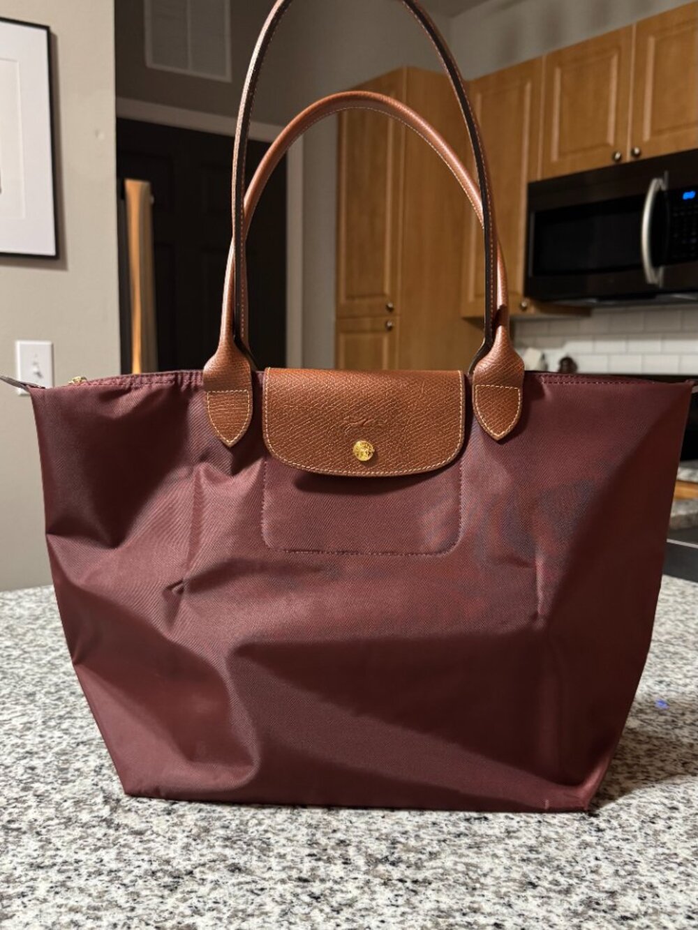 Burgundy Longchamp Le Pliage Large - Picture 2 of 10